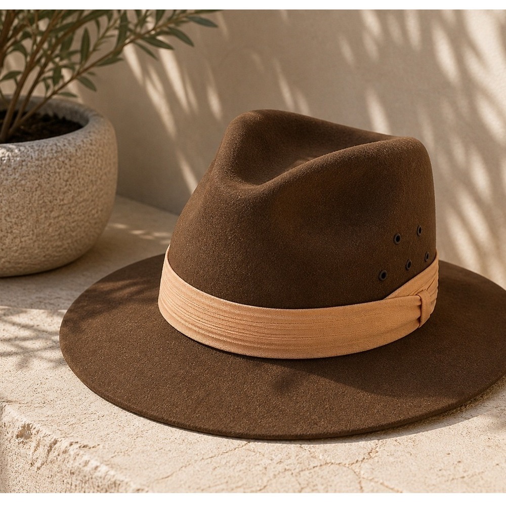Hunting World New York Minisafari Brown Felt Fedora Hat Size 7 1/4 South Africa